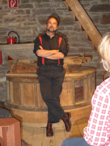 Erzähler Martin Ellrodt